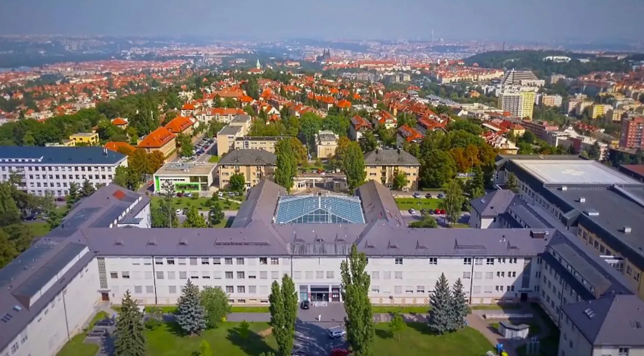 Vojenská policie řeší zakázky ve střešovické nemocnici