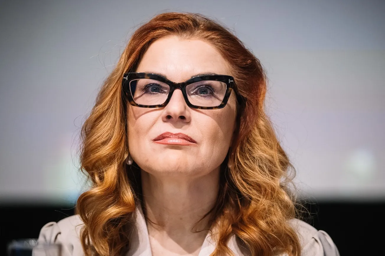 Trikolora hospodařila se ztrátou, přesto si část vedení platila odměny