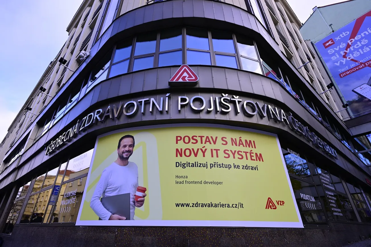 Jeden z aktérů kauzy kolem VZP mluví, policie stíhá 13 lidí